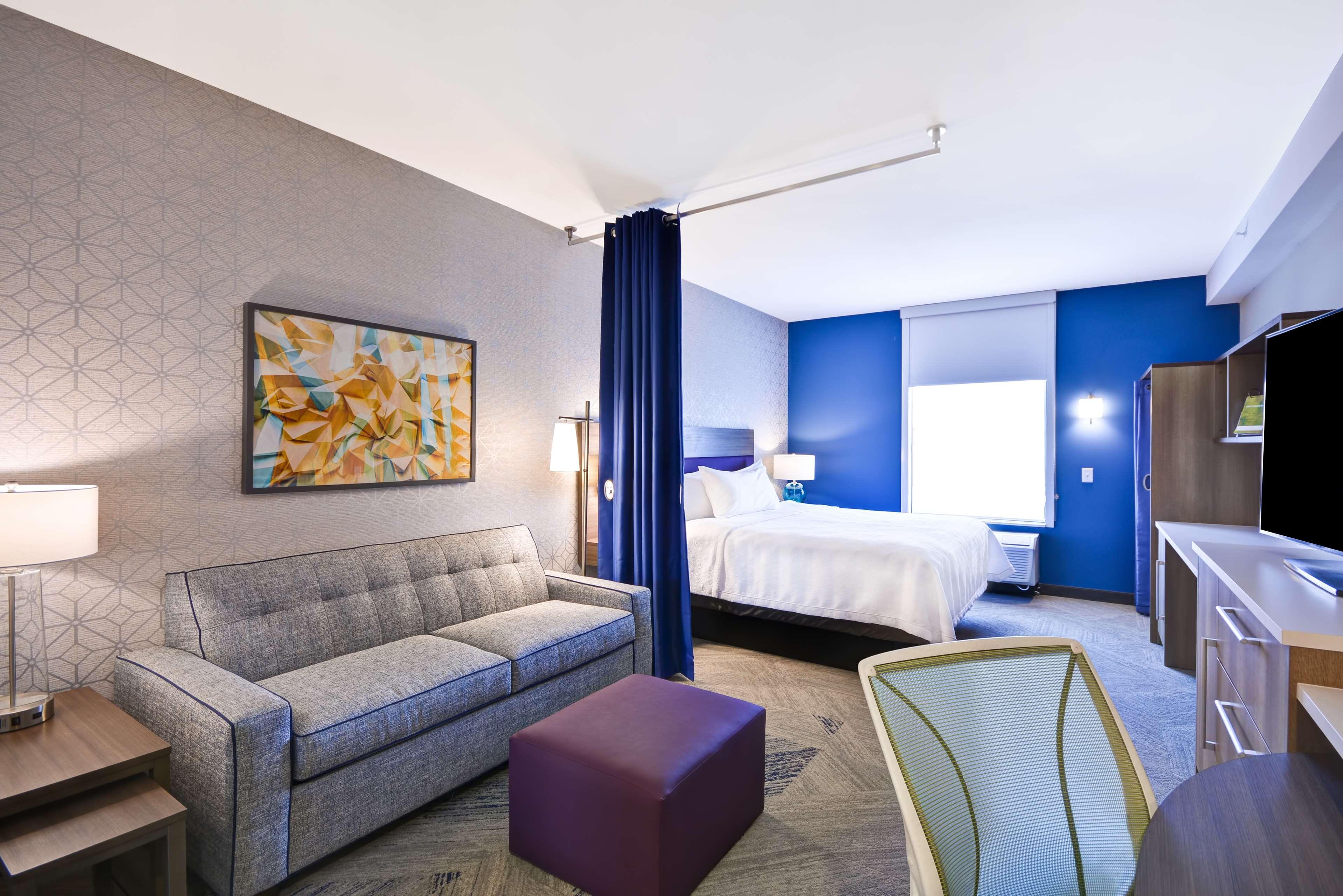 Home2 Suites Plano Legacy West Екстер'єр фото