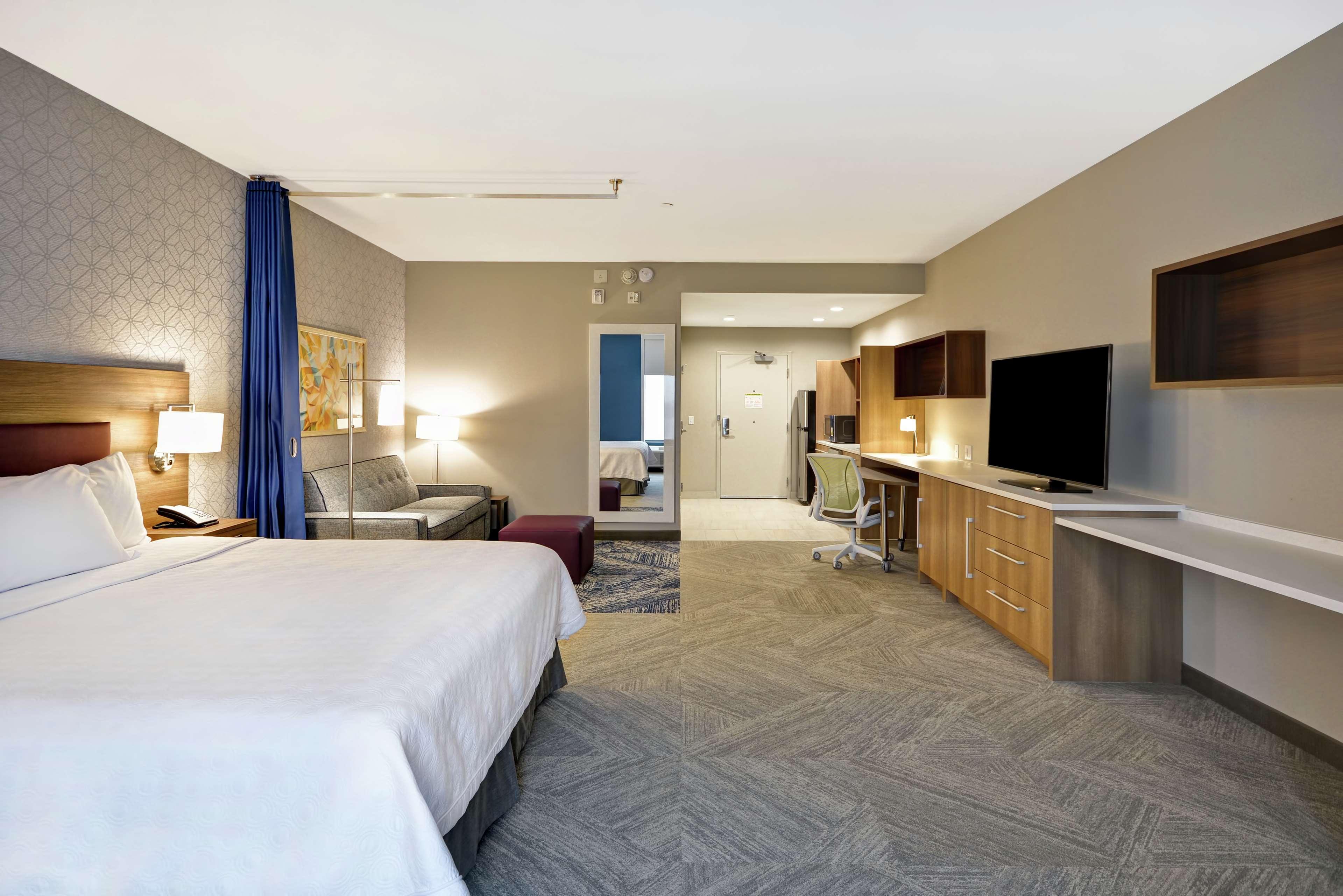 Home2 Suites Plano Legacy West Екстер'єр фото
