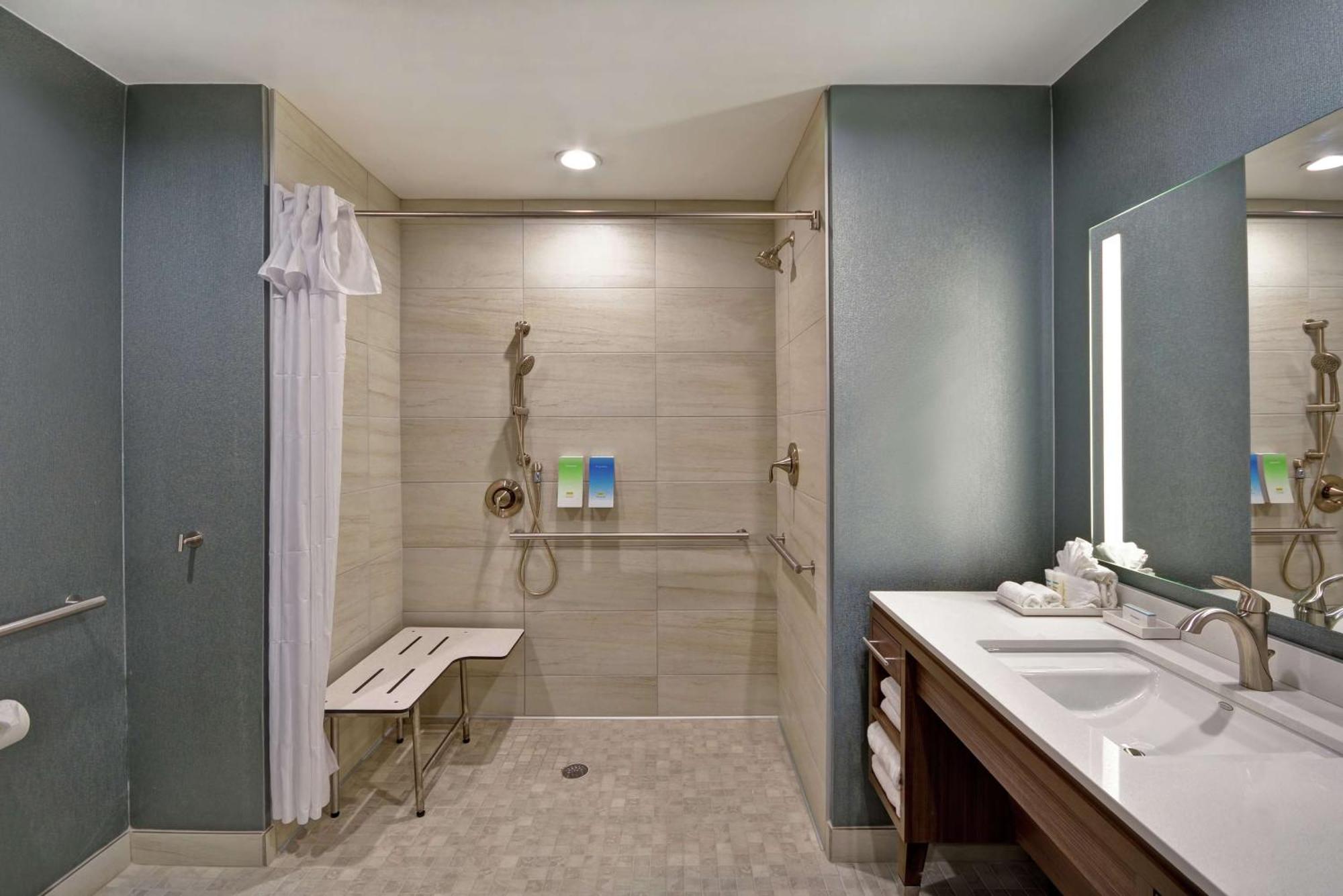 Home2 Suites Plano Legacy West Екстер'єр фото