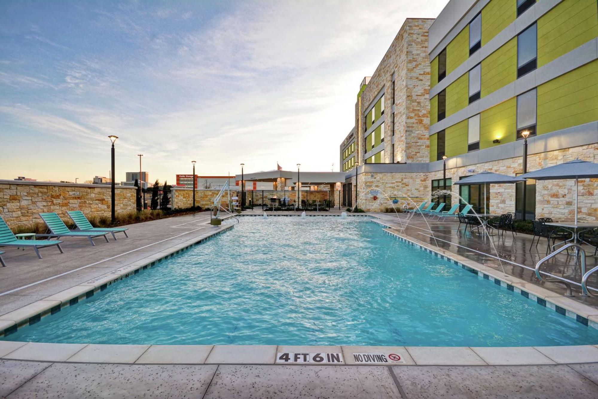 Home2 Suites Plano Legacy West Екстер'єр фото